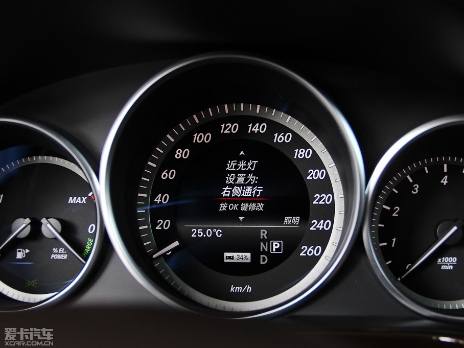 2015YE(j)Դ E 400L Hybrid