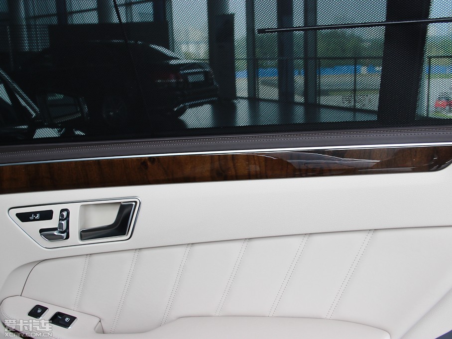 2015YEԴ E 400L Hybrid