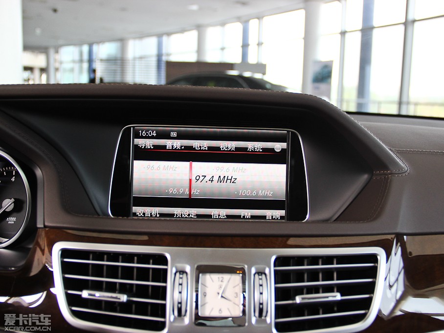 2015YEԴ E 400L Hybrid