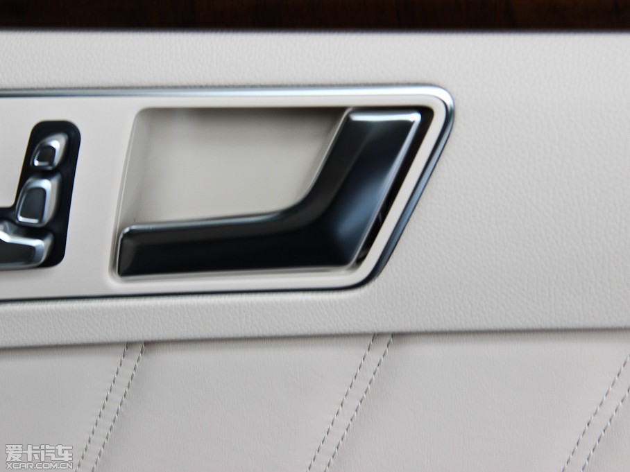 2015YEԴ E 400L Hybrid