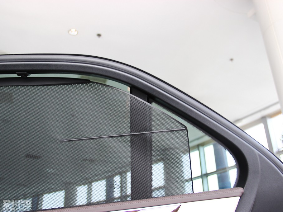 2015YEԴ E 400L Hybrid