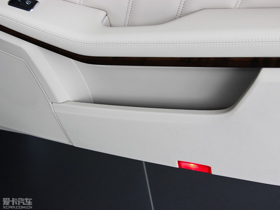 2015YEԴ E 400L Hybrid