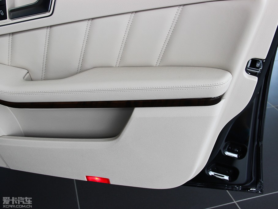 2015YEԴ E 400L Hybrid