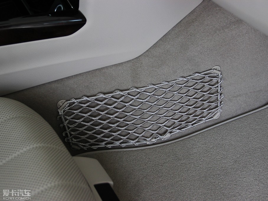 2015YEԴ E 400L Hybrid