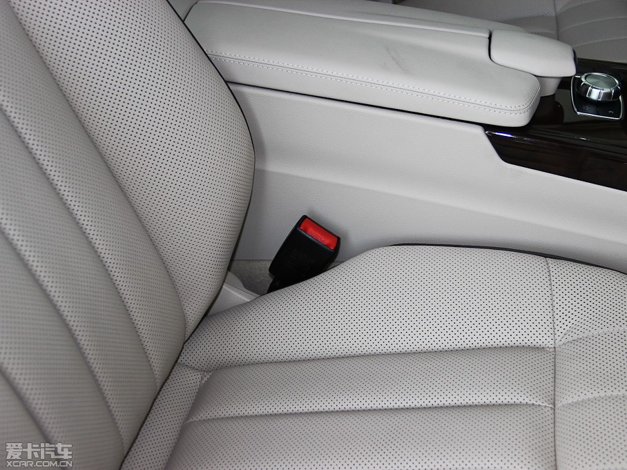 2015YEԴ E 400L Hybrid