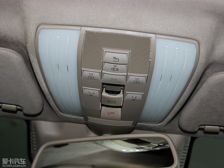 2015YE(j)Դ E 400L Hybrid