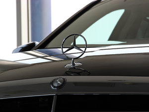 2015E 400L Hybrid (x)(ji)^