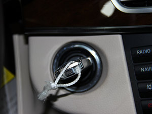 2015E 400L Hybrid п؅^