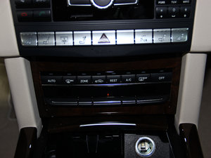 2015E 400L Hybrid п؅^