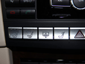 2015E 400L Hybrid п؅^