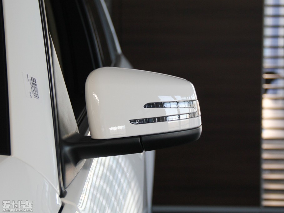 2015YGLK O° GLK 300 4MATIC r