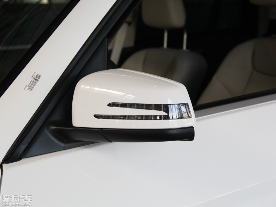 2015YGLK O° GLK 300 4MATIC r