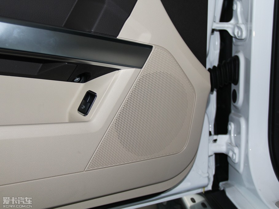 2015YGLK O° GLK 300 4MATIC r