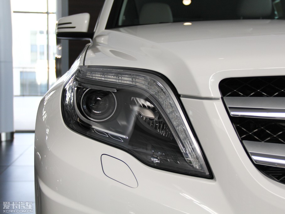 2015YGLK O° GLK 300 4MATIC r(sh)