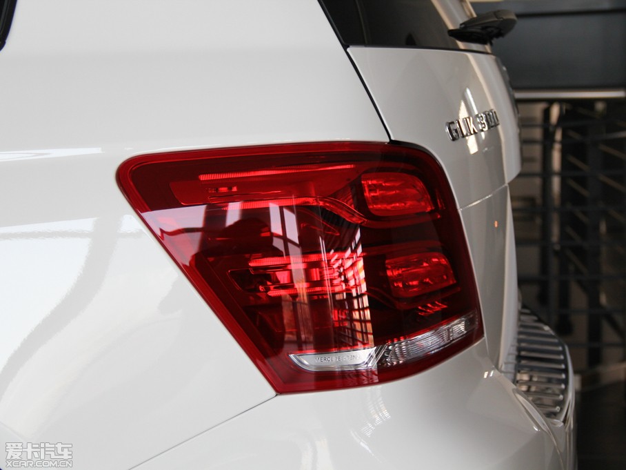 2015YGLK O° GLK 300 4MATIC r(sh)