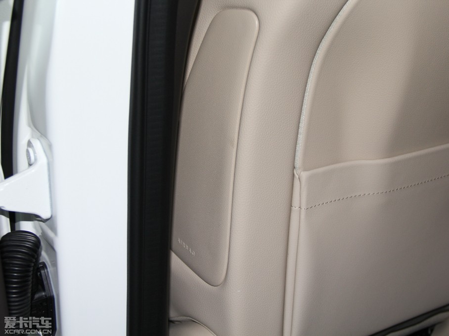 2015YGLK O° GLK 300 4MATIC r