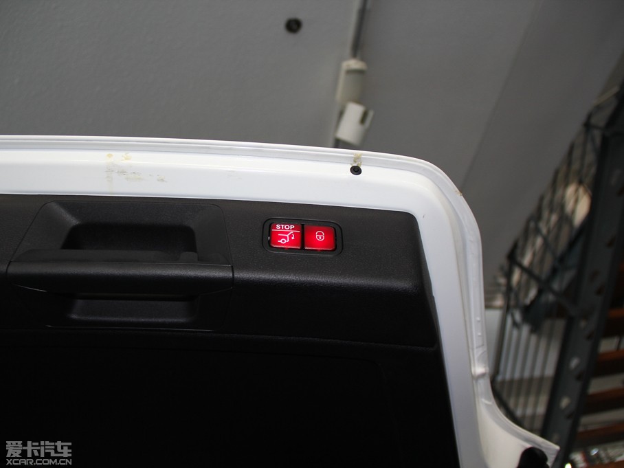 2015YGLK O° GLK 300 4MATIC r