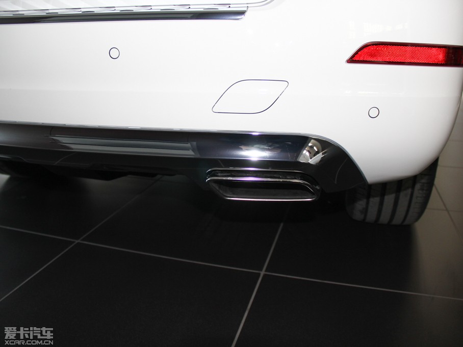 2015YGLK O° GLK 300 4MATIC r