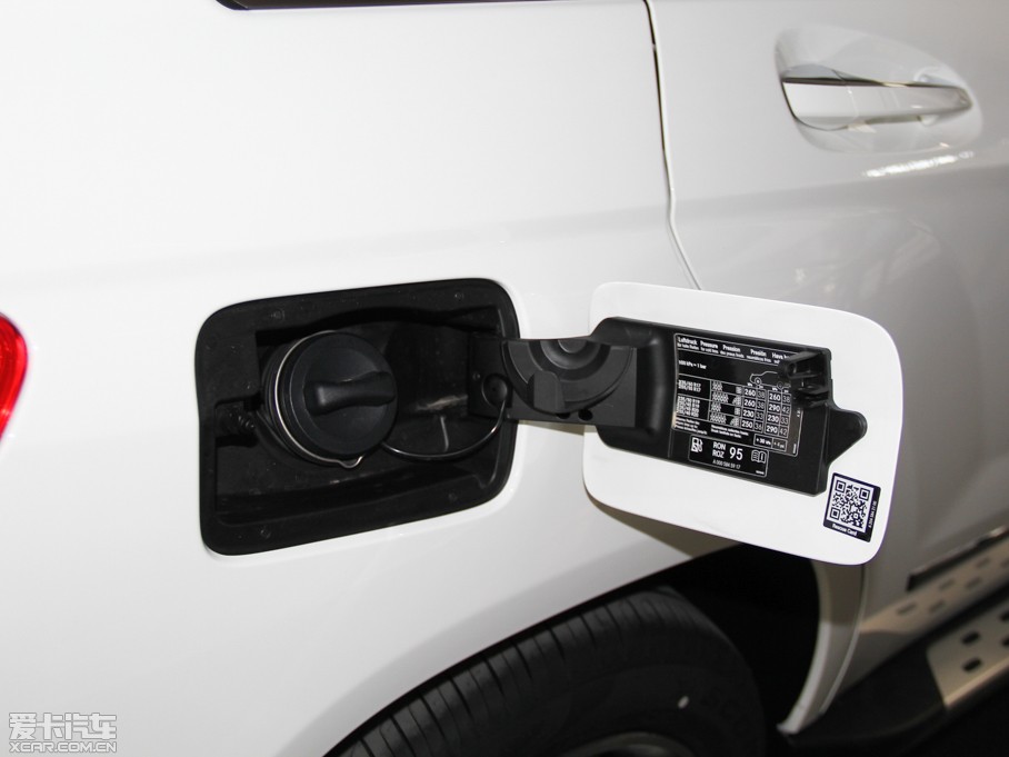 2015��YGLK �O�°� GLK 300 4MATIC �r����