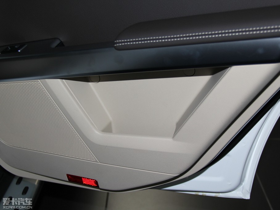 2015YGLK O° GLK 300 4MATIC r