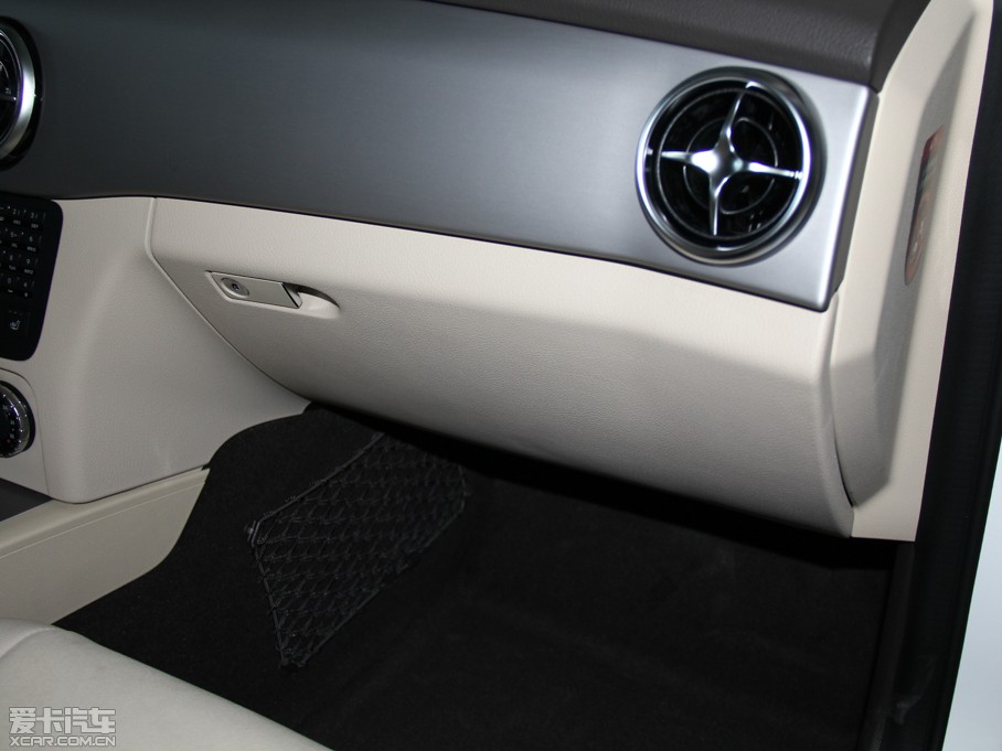 2015YGLK O° GLK 300 4MATIC r