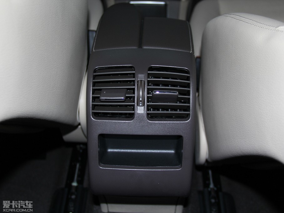 2015YGLK O° GLK 300 4MATIC r(sh)