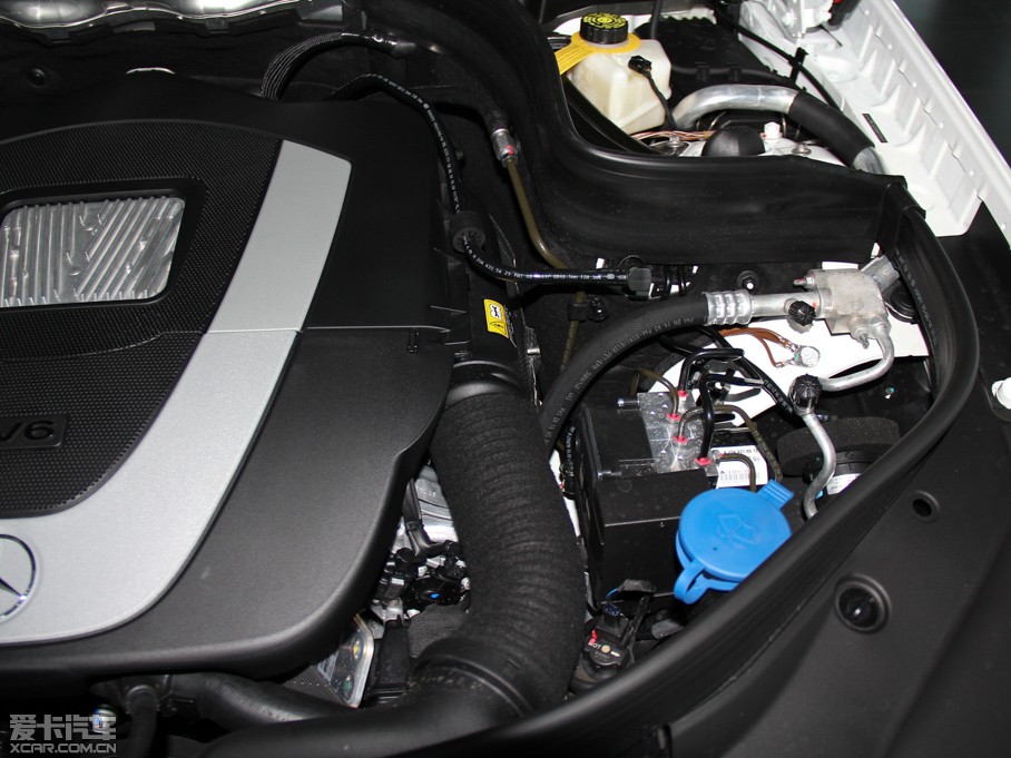 2015YGLK O° GLK 300 4MATIC r