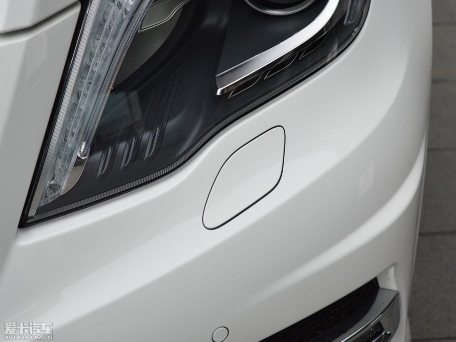 2015��YGLK �O�°� GLK 300 4MATIC �r����