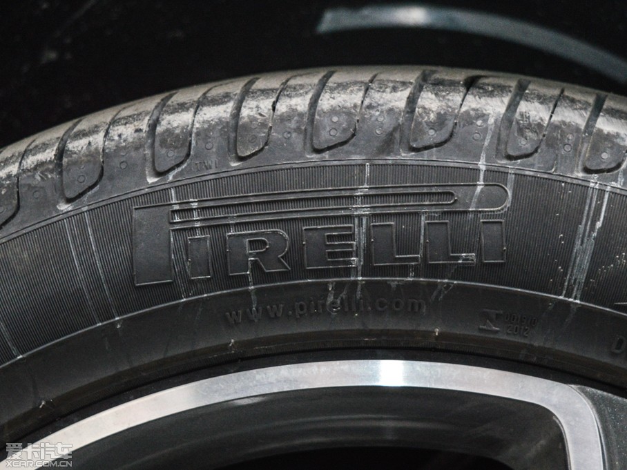 2015YGLK O° GLK 300 4MATIC r(sh)