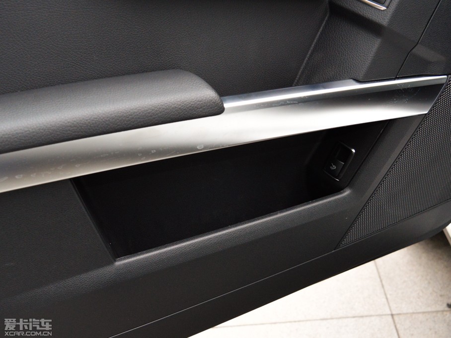 2015YGLK O° GLK 300 4MATIC r