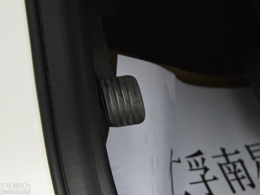 2015YGLK O° GLK 300 4MATIC r