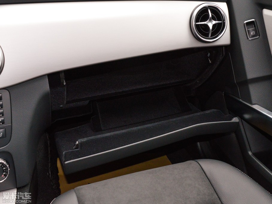 2015YGLK O° GLK 300 4MATIC r