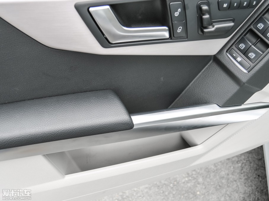 2015YGLK O° GLK 260 4MATIC Ӹ