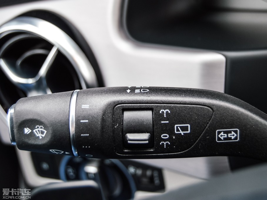 2015YGLK O° GLK 260 4MATIC Ӹ