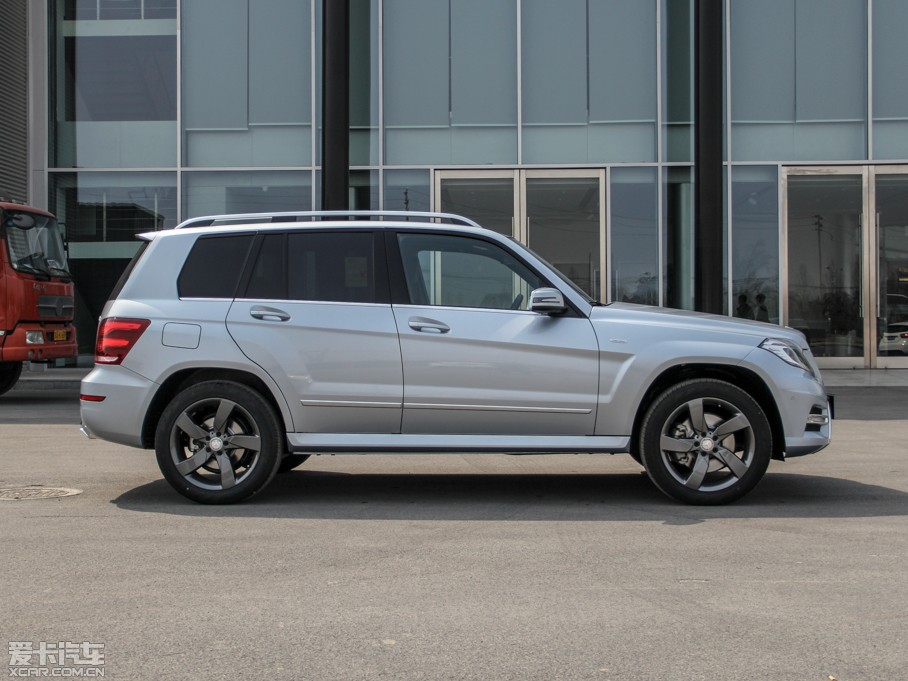 2015YGLK O° GLK 260 4MATIC r(sh)