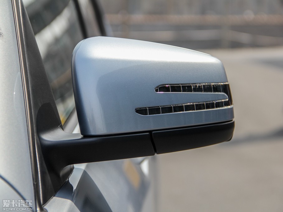 2015YGLK O° GLK 260 4MATIC r