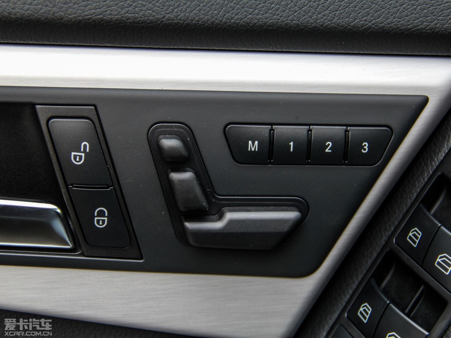 2015YGLK O° GLK 260 4MATIC r