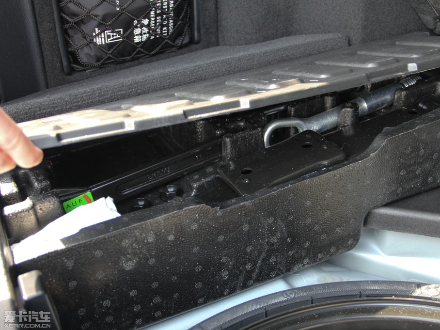 2015YGLK O° GLK 260 4MATIC r