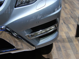 2015O° GLK 300 4MATIC A ^