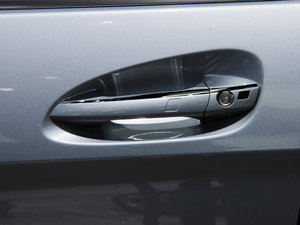 2015O° GLK 300 4MATIC A ^