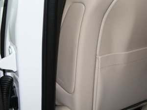 2015O° GLK 300 4MATIC r g