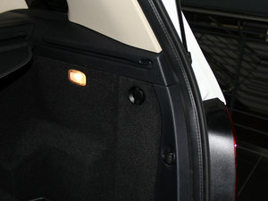 2015O° GLK 300 4MATIC r g