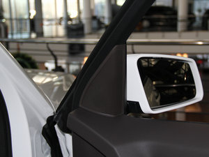 2015O° GLK 300 4MATIC r g