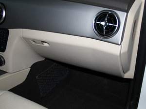 2015O° GLK 300 4MATIC r g