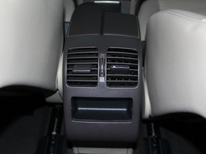 2015O° GLK 300 4MATIC r g