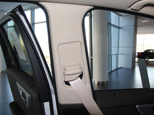 2015O° GLK 300 4MATIC r g