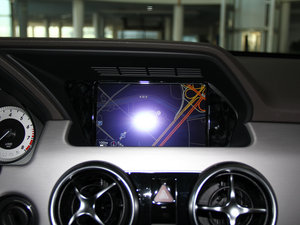 2015O° GLK 300 4MATIC r(sh) п؅^(q)