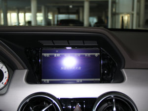 2015O° GLK 300 4MATIC r(sh) п؅^(q)