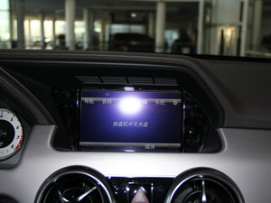 2015O° GLK 300 4MATIC r(sh) п؅^(q)