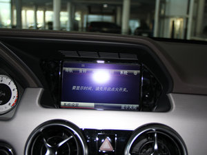 2015O° GLK 300 4MATIC r(sh) п؅^(q)